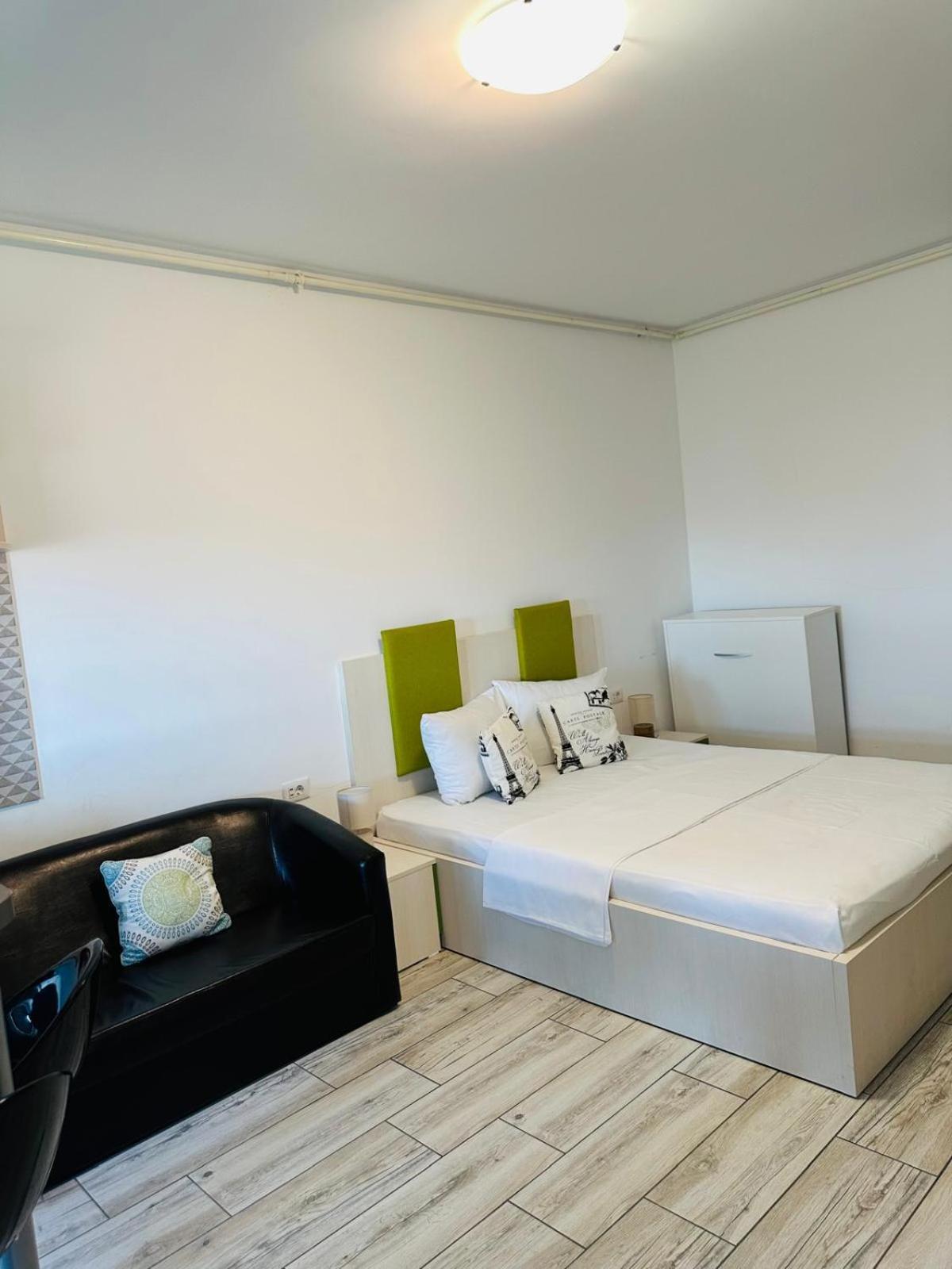 Jolie Studios & Apartments Eforie Nord Exterior photo